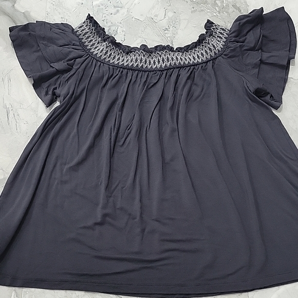 American Eagle Outfitters Medium summer blouse for women with bare shoulders - Picture 1 of 10